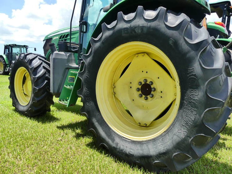 john-deere-6125m-image-5