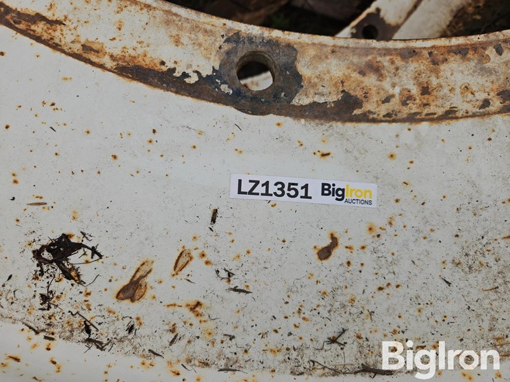 new-holland-8770-image-15