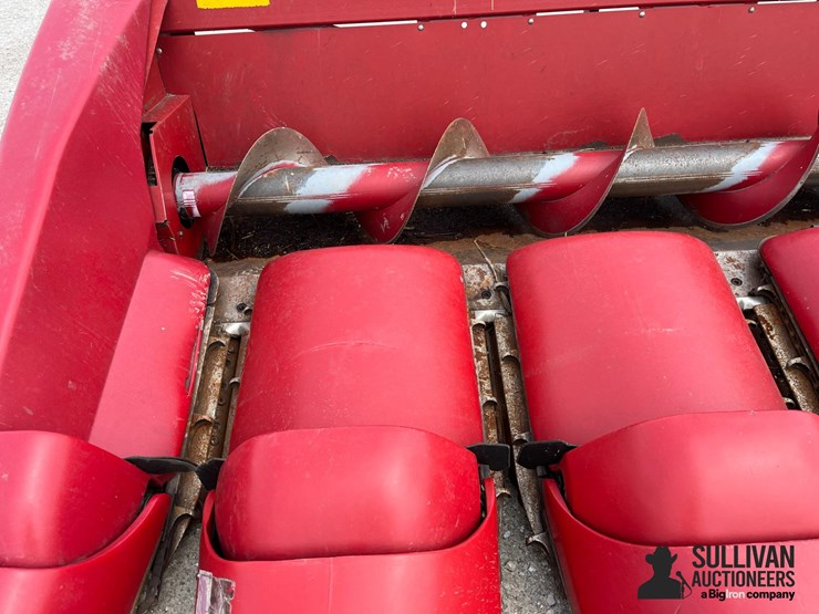 case-ih-2212-image-15
