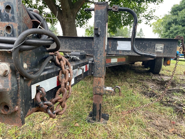 #415-•-2006-butler-tandem-axle-tilt-deck-trailer-(has-wi-title)-(sun-prairie,-wi)-image-17