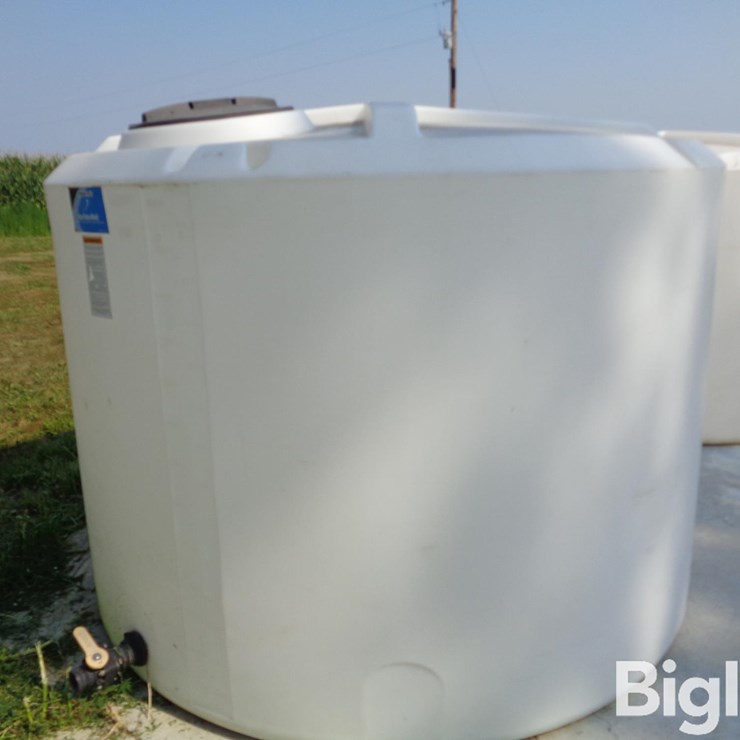 Ace Roto-Mold 1,500 Gal Poly Tank