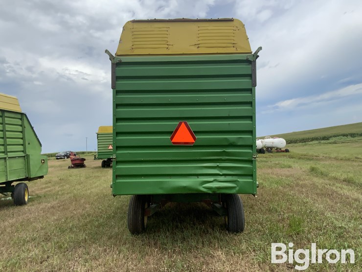 john-deere-716a-image-6