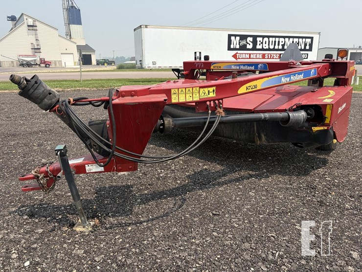 2016-new-holland-h7230-image-2