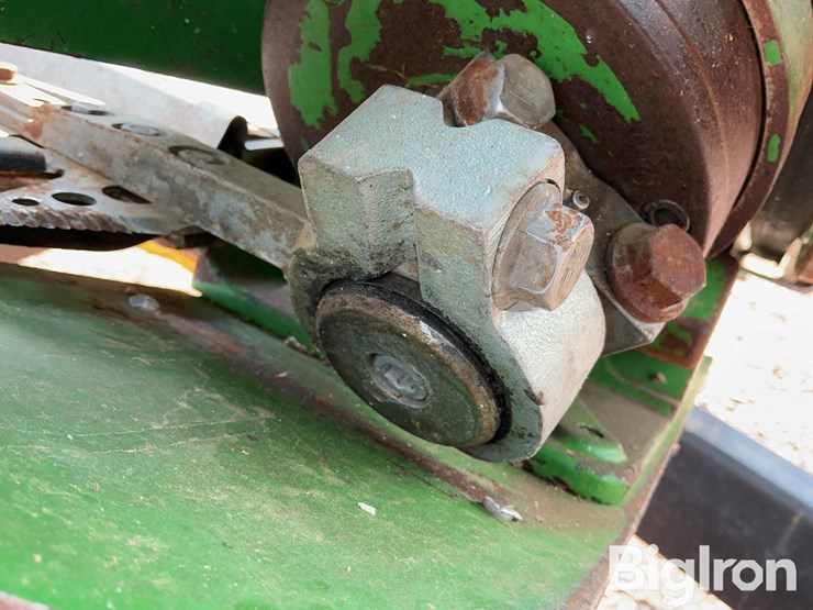 2008-john-deere-635f-image-10