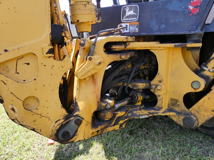 deere-310e-image-8