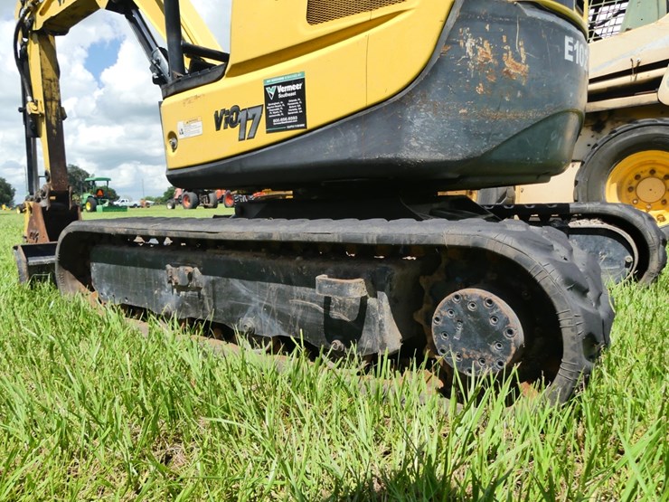 2017-yanmar-v1017-image-5