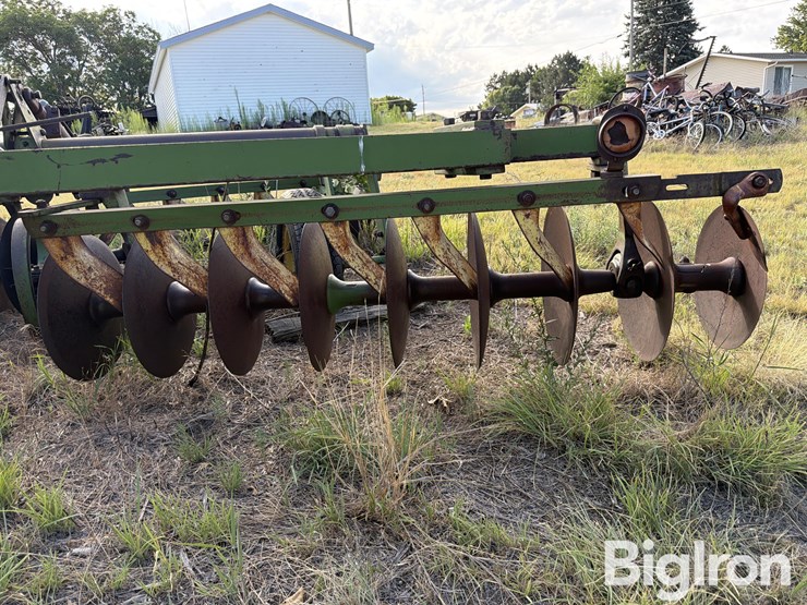 john-deere-12-image-20