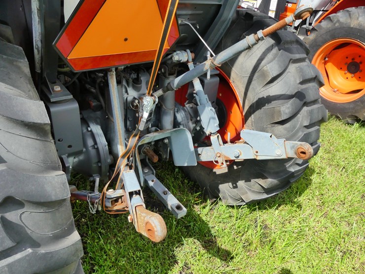 kubota-l4060-image-9