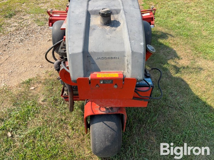 jacobsen-greens-king-4-greens/turf-thatcher-image-20