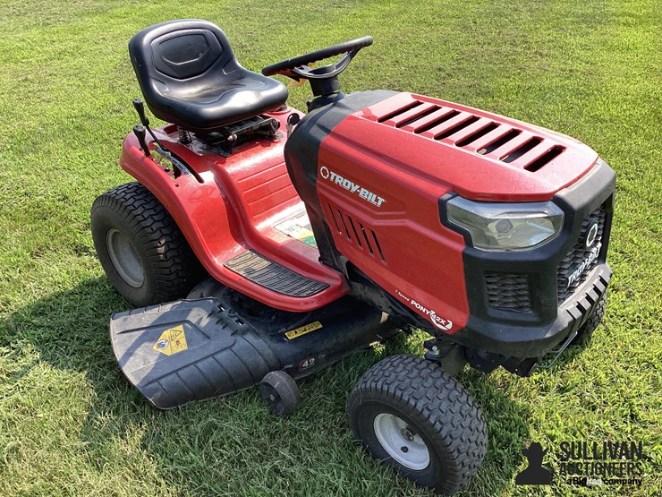 2019-troy-bilt-pony-image-3