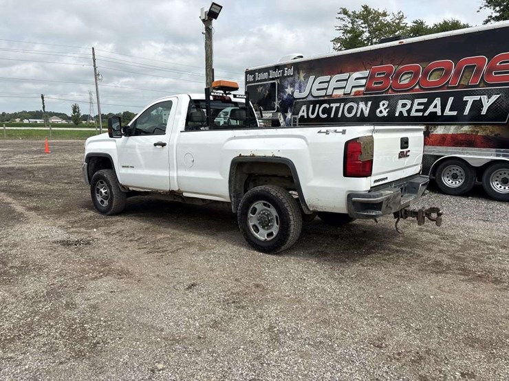 2015-gmc-k3500-image-2