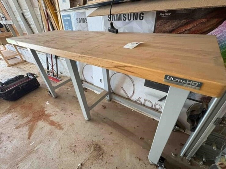ultra-hd-shop-bench-on-rollers-image-4