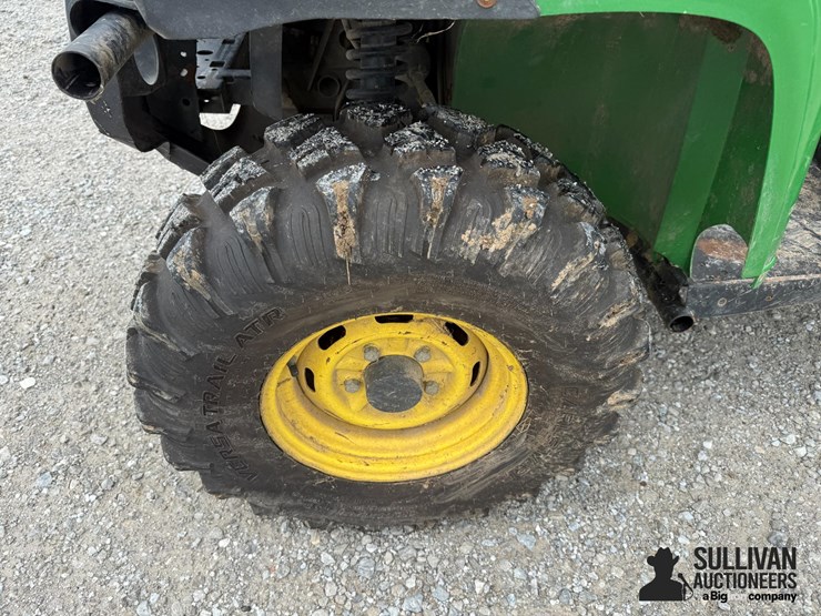john-deere-825-image-9