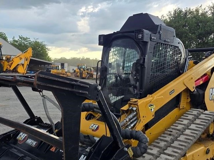 2022-caterpillar-299d3-xe-image-36