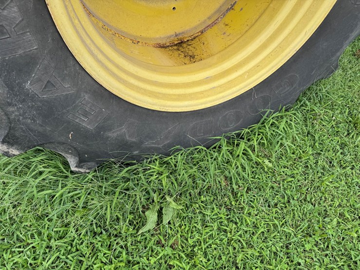 john-deere-9400-image-11