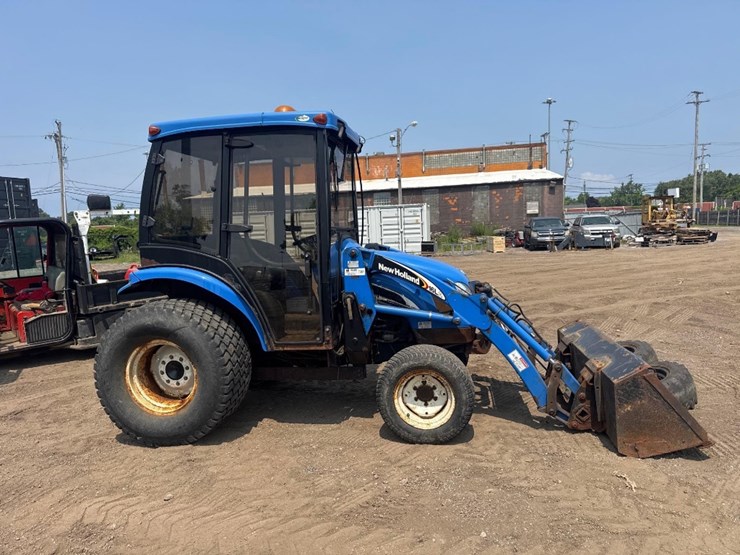 new-holland-tc45da-image-1