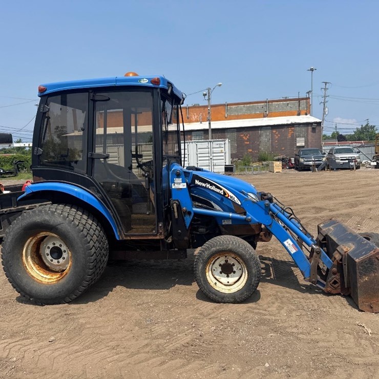 NEW HOLLAND TC45DA
