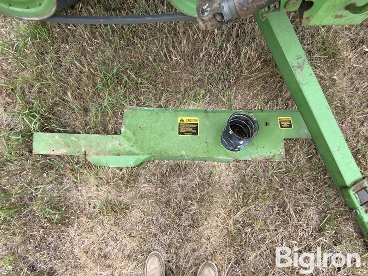 john-deere-716a-image-12