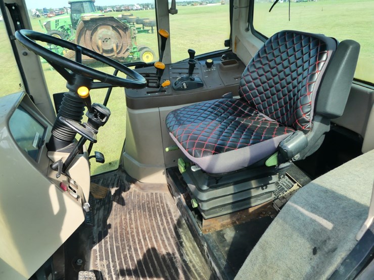 john-deere-6715-image-13