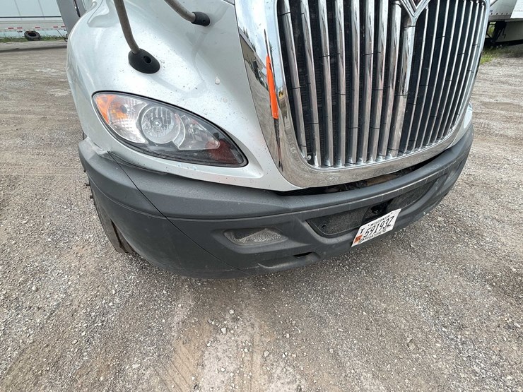 2016-international-prostar-image-9