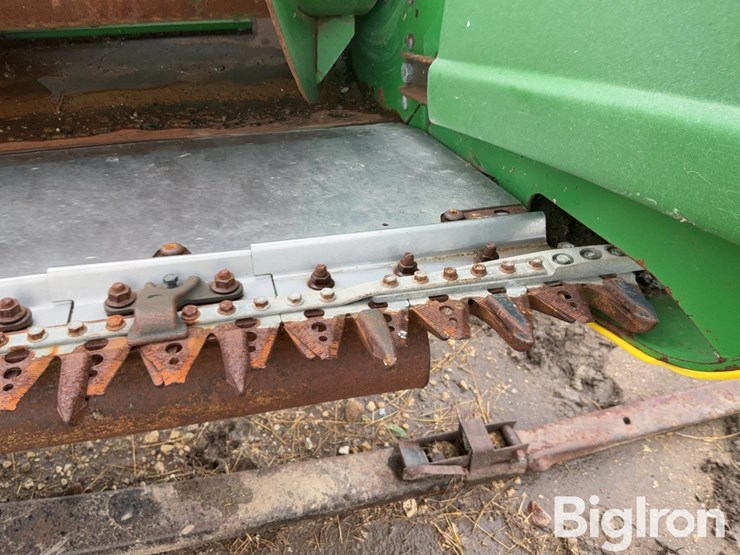 2015-john-deere-630f-image-18