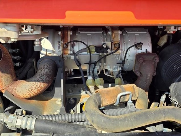kubota-svl75-2-image-41