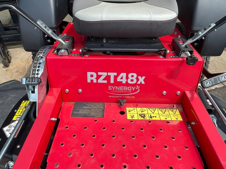 #314-•-new-red-max-rzt48x-lawn-mower-(ridgeland,-wi)-image-7