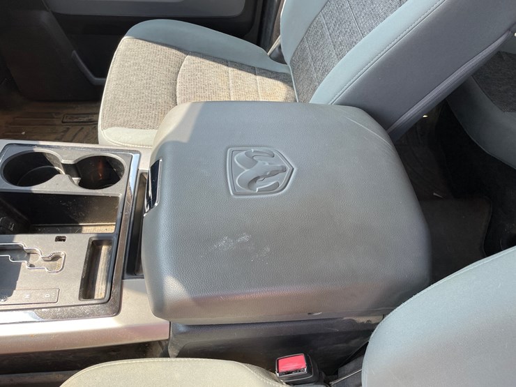 2013-dodge-1500-image-83