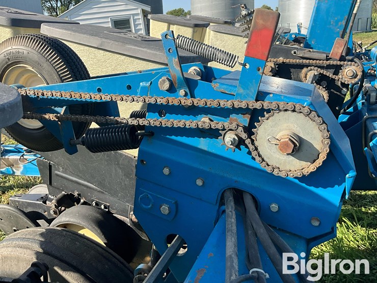 1993-kinze-2200-image-18