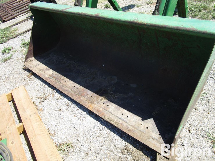 john-deere-725-image-10