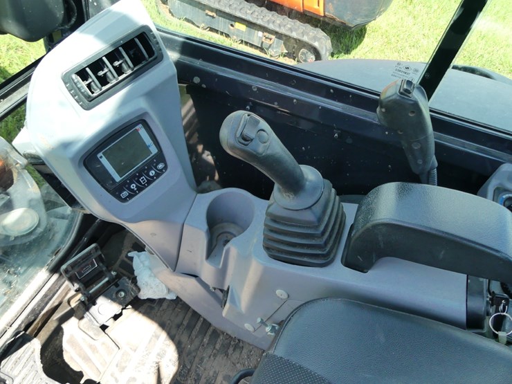 kubota-kx033-4-image-15