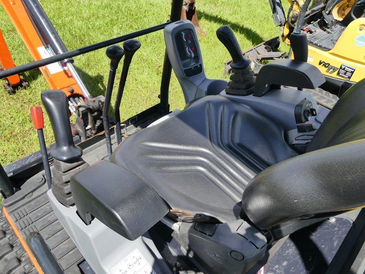 kubota-kx018-4-image-12