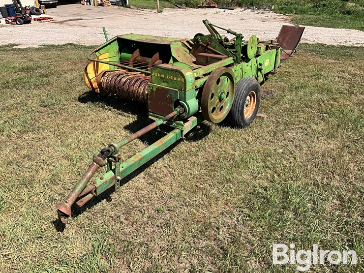 john-deere-24t-image-3