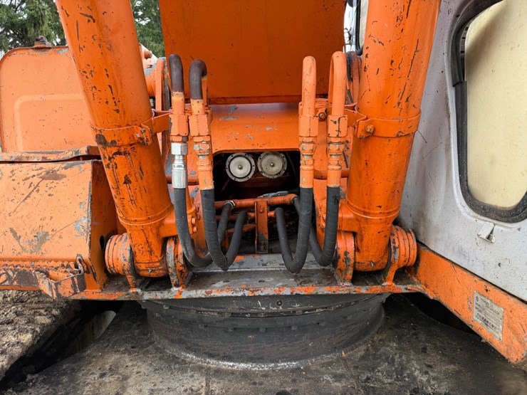 2000-hitachi-ex200-lc-image-33