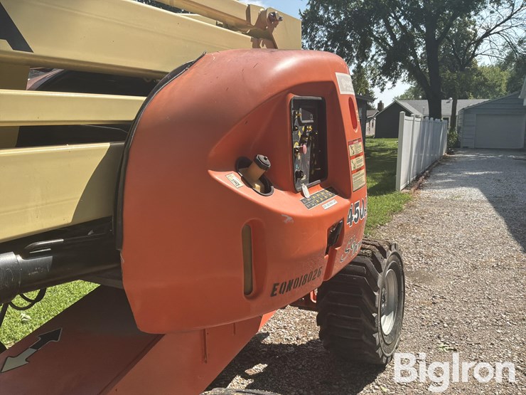 2005-jlg-450aj-image-16