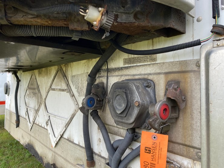2005-utility-3000r-reefer-image-35