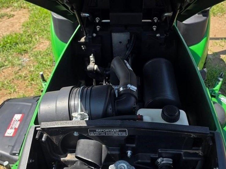 john-deere-1025r-image-25