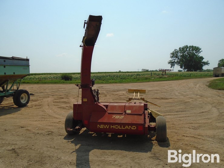 new-holland-782-image-6