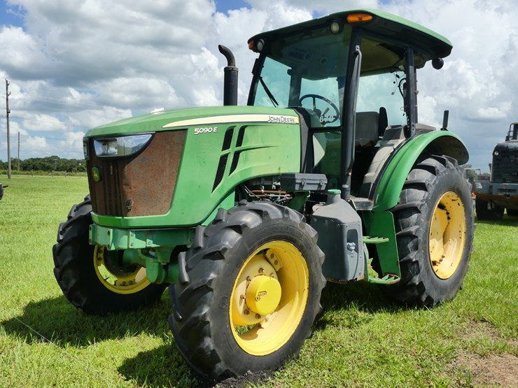 john-deere-5090e-image-1