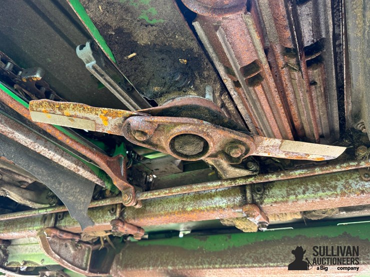 2014-john-deere-608c-stalkmaster-image-18