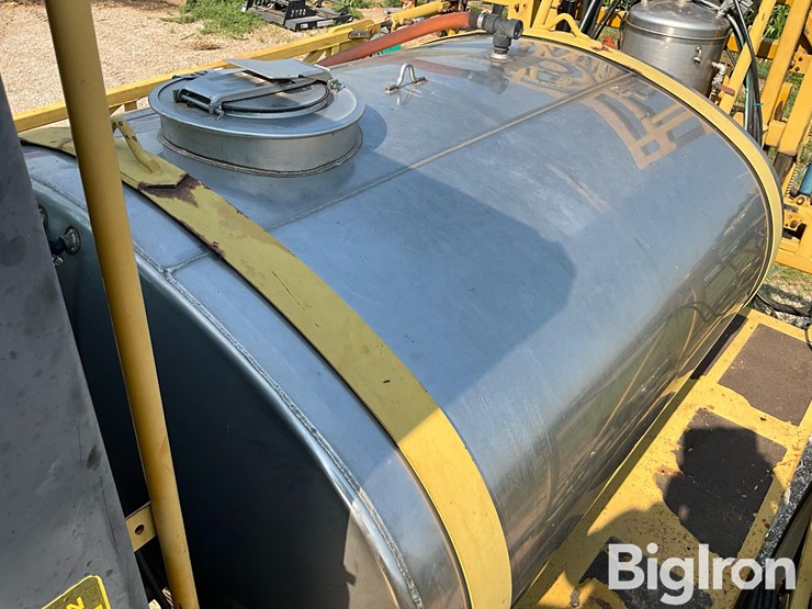 ag-chem-rogator-854-image-12