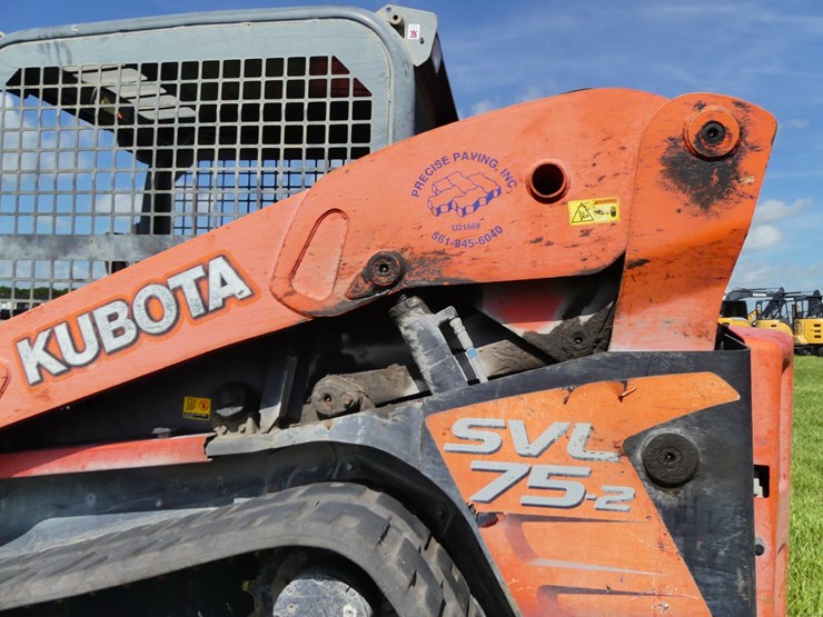 kubota-svl75-2-image-8