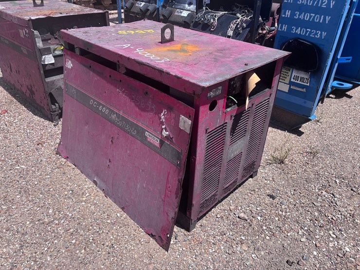 #2565-•-lincoln-electric-dc-600-welding-machine-|-for-parts/repairs-image-4