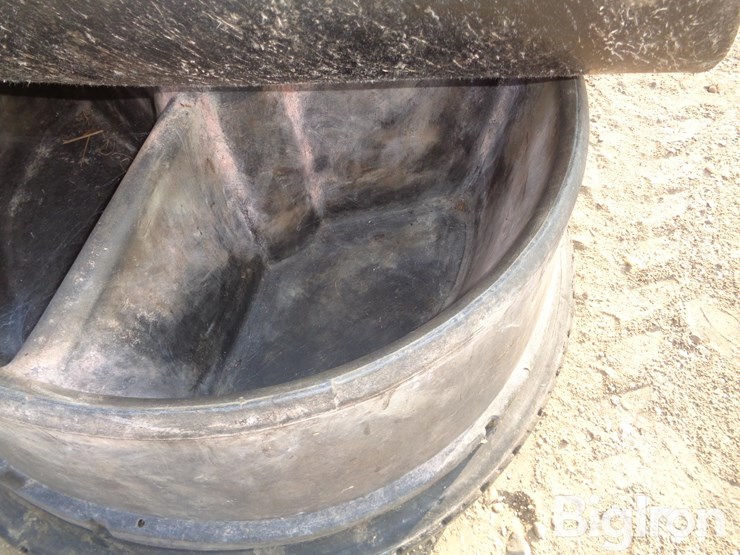 cattle-mineral-feeder-image-16