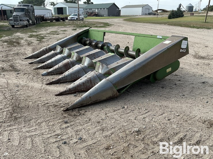 john-deere-643-image-1