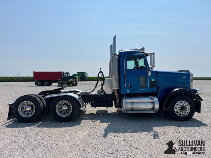 2007-peterbilt-378-image-4