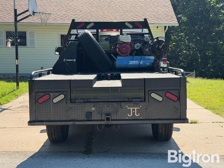 2016-dodge-3500hd-image-6