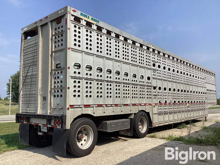2011-eby-bull-ride-image-5