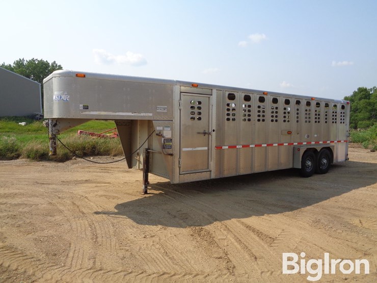 2002-wilson-livestock-trailer-image-11