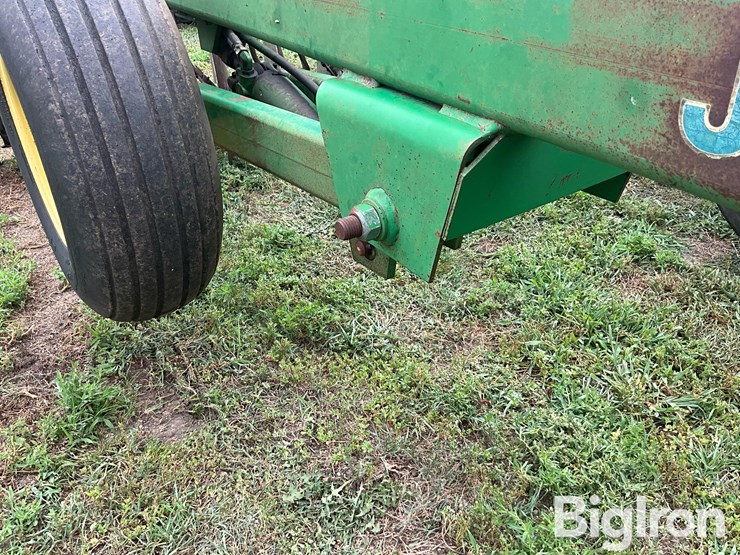 john-deere-630-image-18